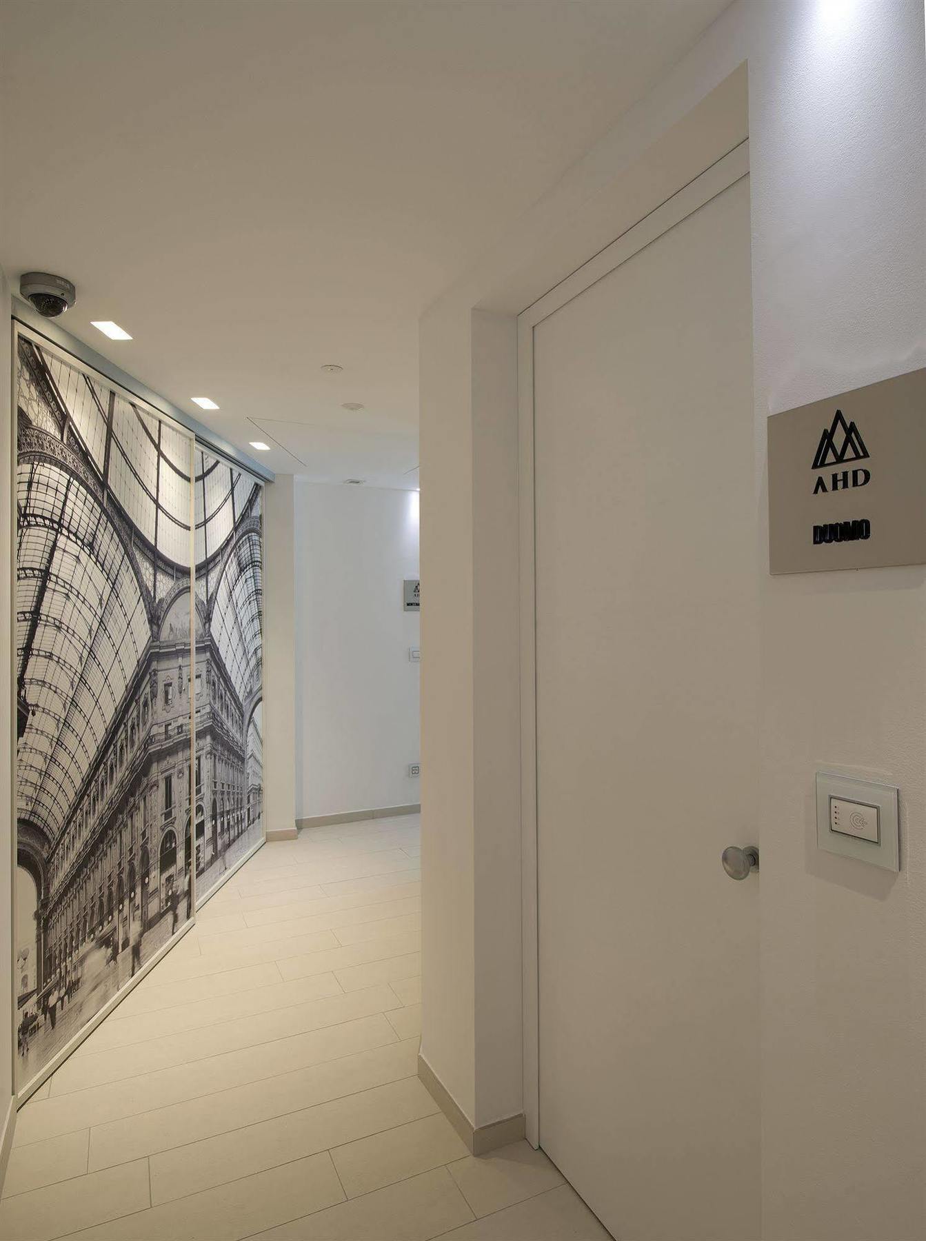 Aparthotel Duomo Milán Exterior foto